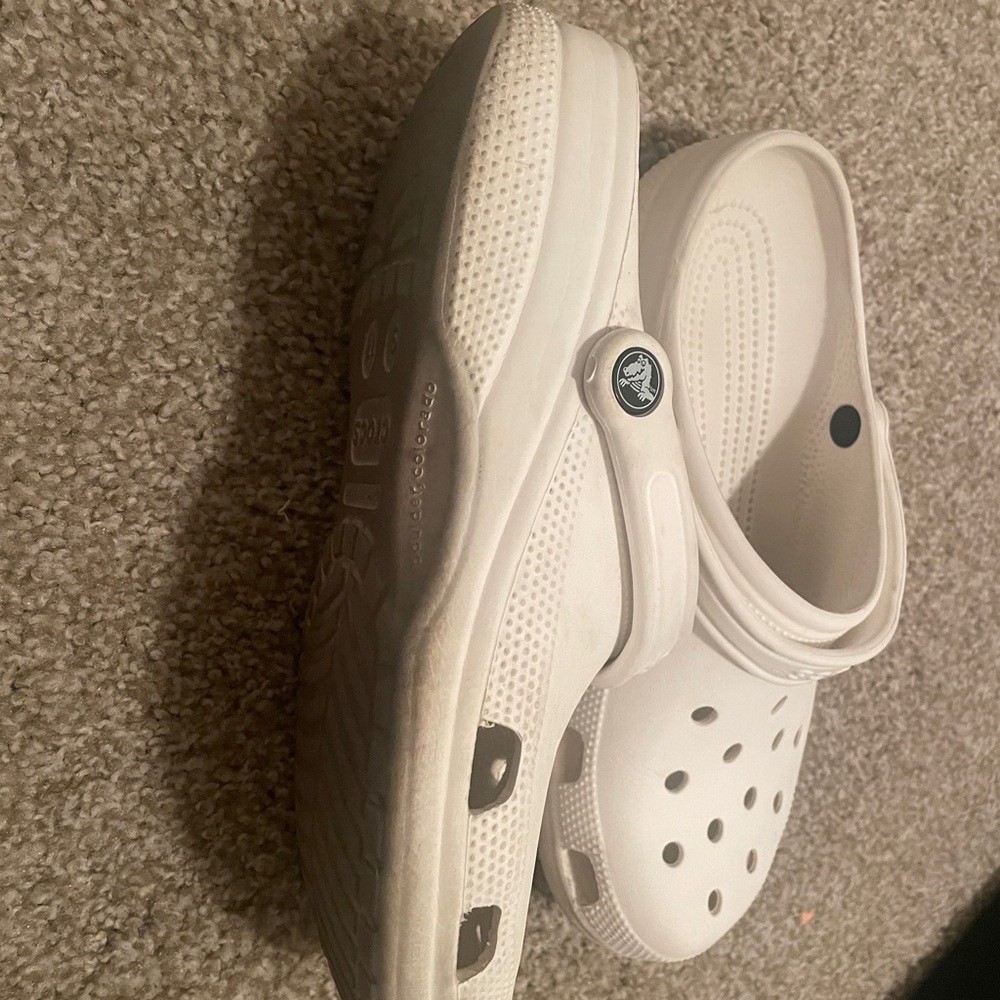 Crocs - Picture 2 of 3